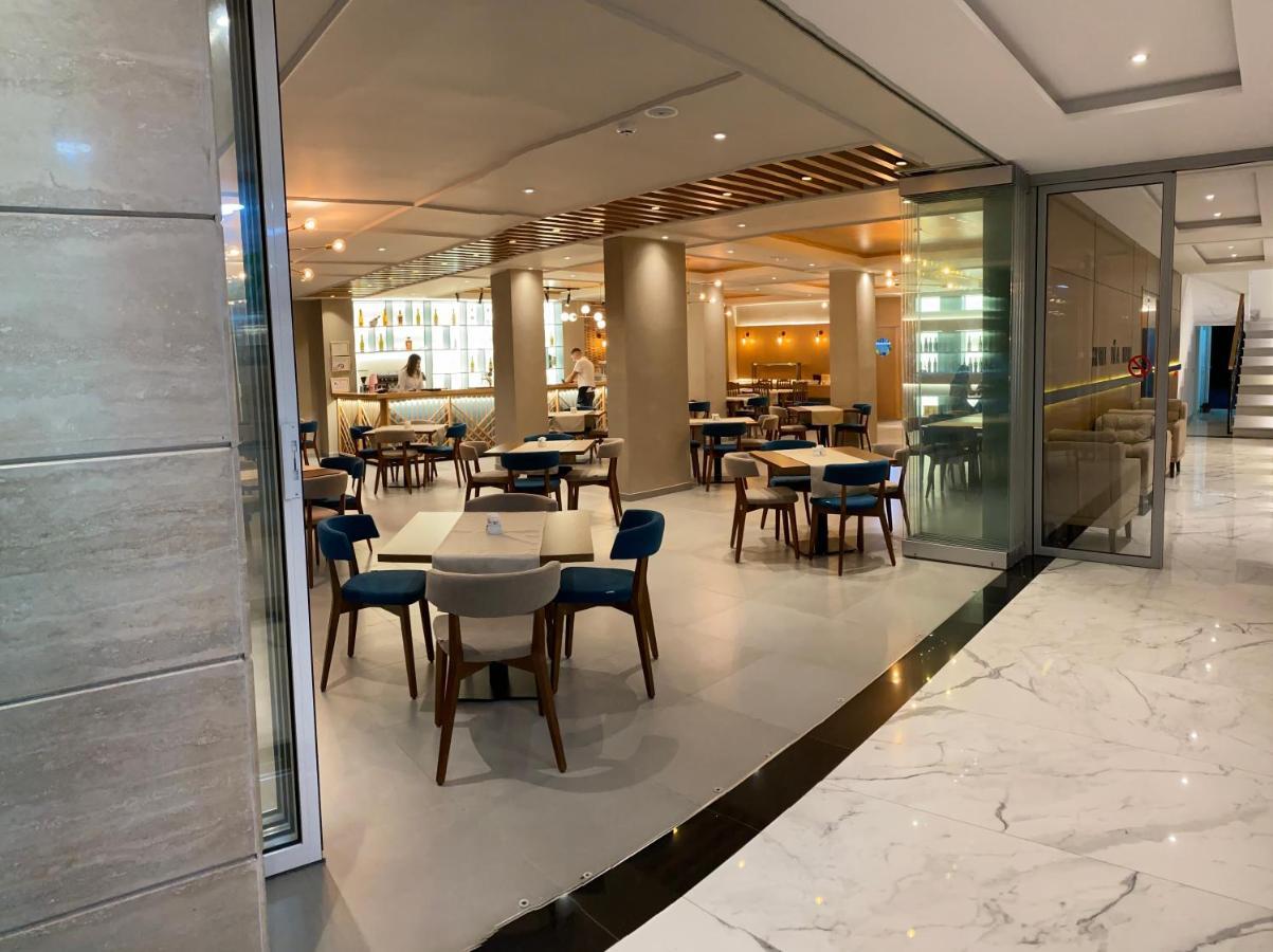 Hotel Vila Mare Durrës Kültér fotó