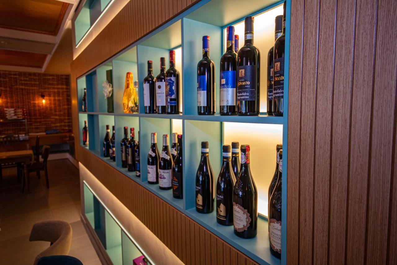 Hotel Vila Mare Durrës Kültér fotó