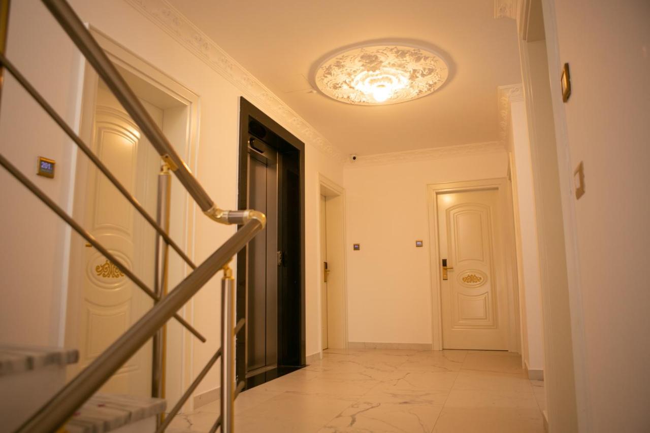 Hotel Vila Mare Durrës Kültér fotó
